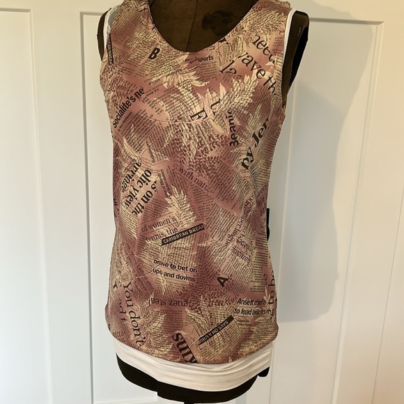 2 piece Tank top and belted over jacket “nothing matches” newspaper print fabric - Picture 11 of 17